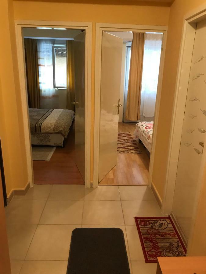 Apartment S&T Tivat Kültér fotó